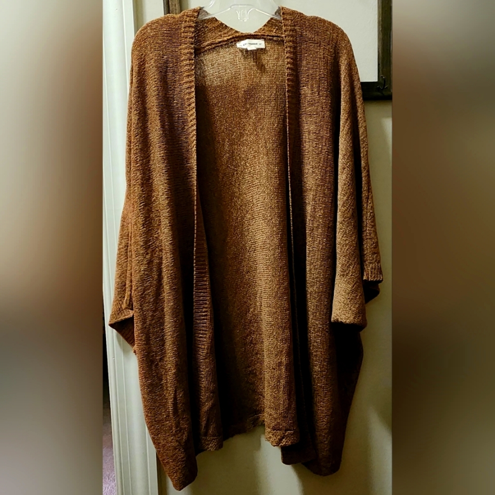 Eesome Short Sleeve Cardigan sweater